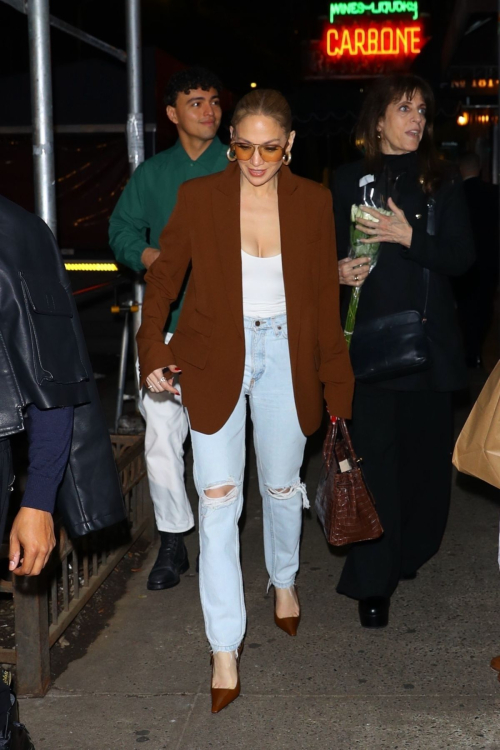 Jennifer Lopez Out for Dinner at Carbone in New York 3