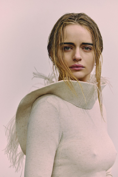 Joey King at Numero Netherlands Photoshoot 2