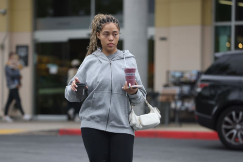 Jordyn Woods Visits Erewhon for a Smoothie in Calabasas 1