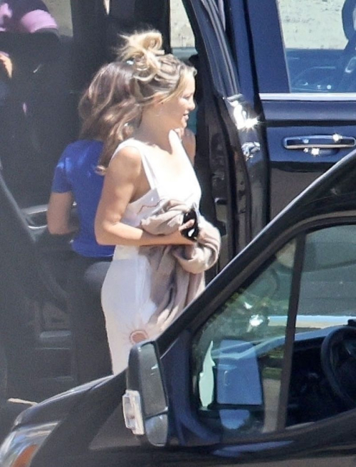 Kate Hudson on Set of Untitled Basketball Project in Los Angeles 6