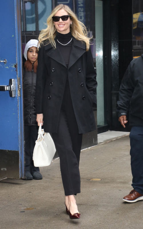 Kate Upton Arrives at GMA3 in New York 1