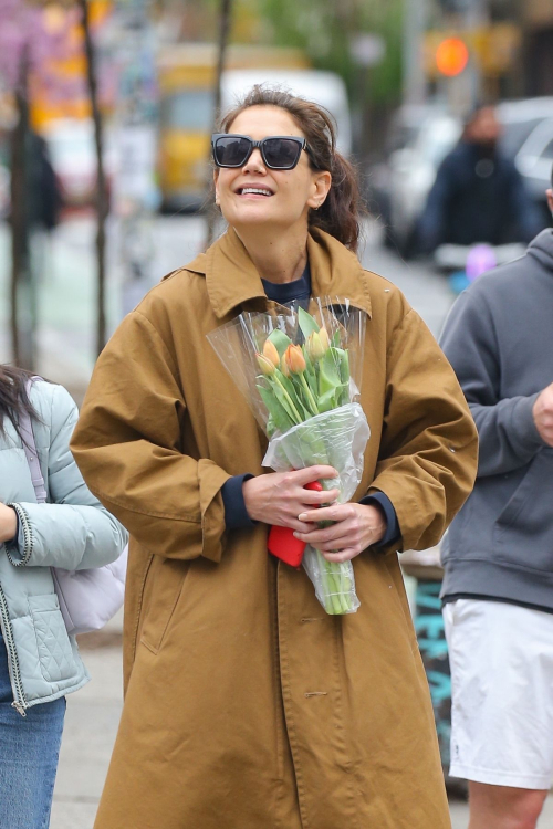 Katie Holmes Out with Flowers in New York