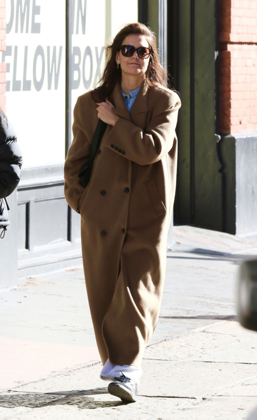 Katie Holmes Spotted in New York 5