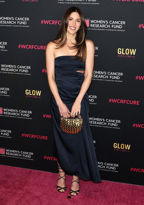 Kayla Ewell Attends Unforgettable Evening Benefiting Women's Cancer Research