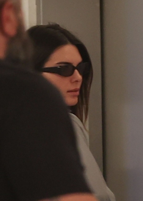 Kendall Jenner Leaves Business Meeting in Beverly Hills 2