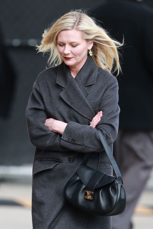 Kirsten Dunst Arrives at Jimmy Kimmel Live! in Los Angeles 4