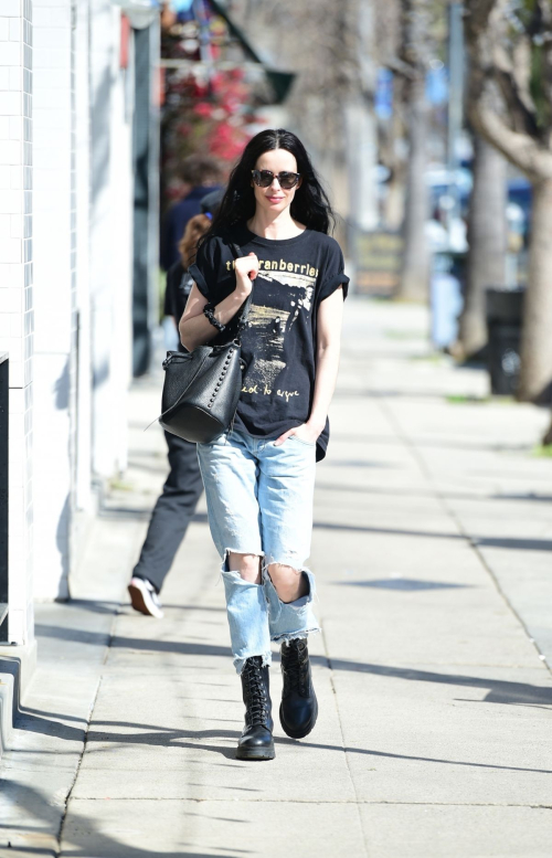 Krysten Ritter Enjoys Ice Cream in Los Angeles