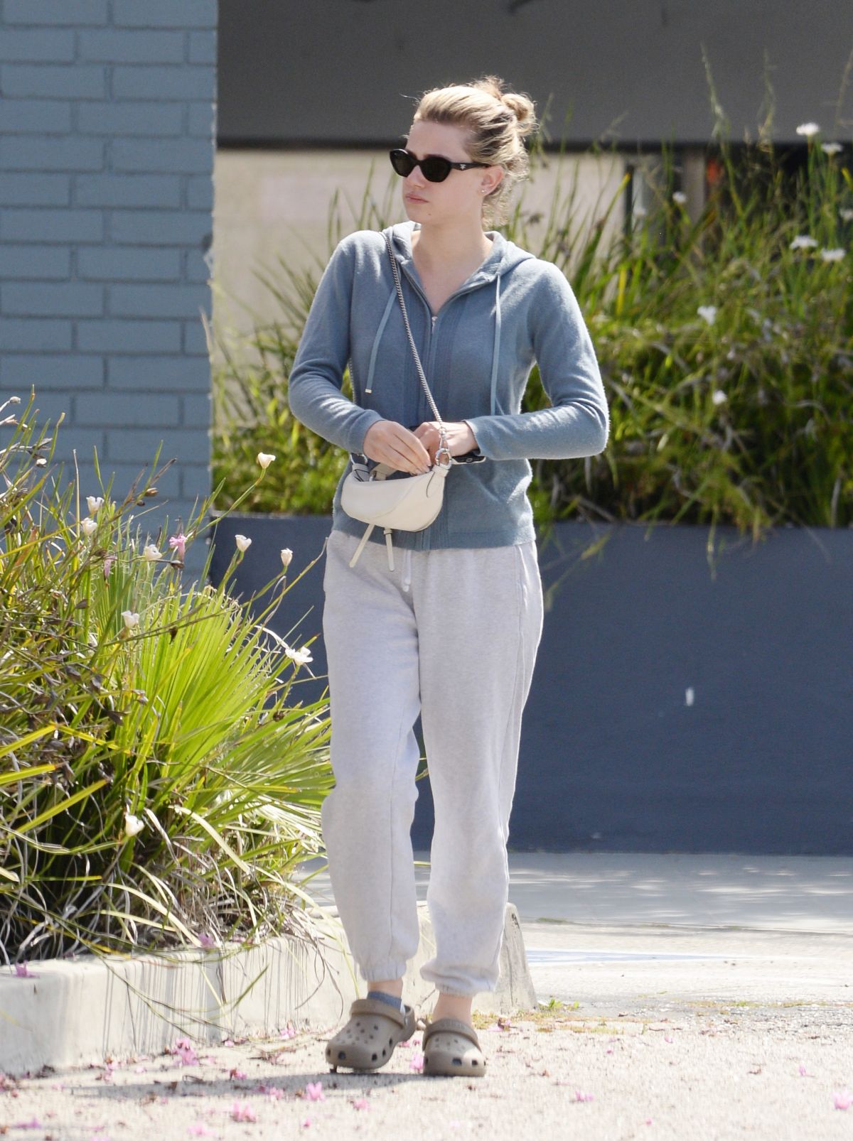 Lili Reinhart Leaving a Spa in Los Angeles