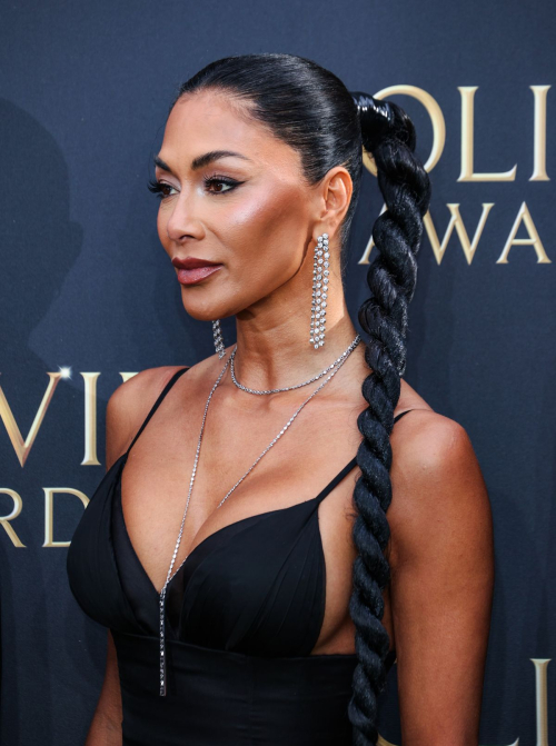 Nicole Scherzinger Shines at Olivier Awards in London 4