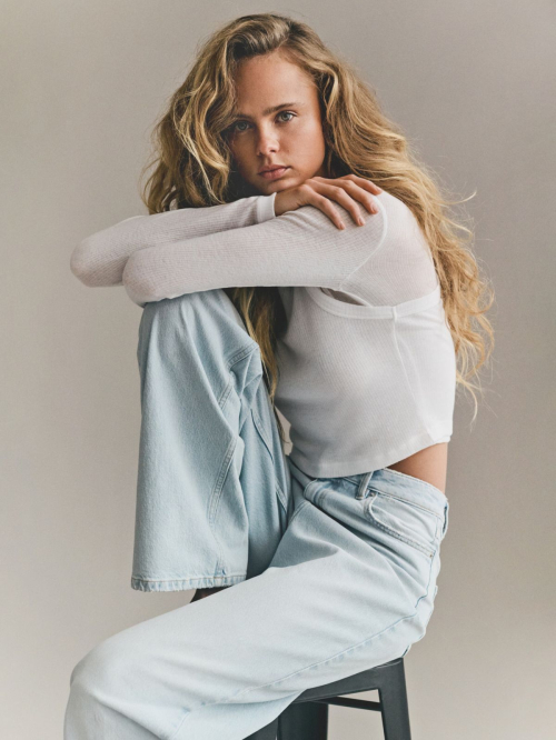 Olivia Vinten in Reserved Campaign 2024 6