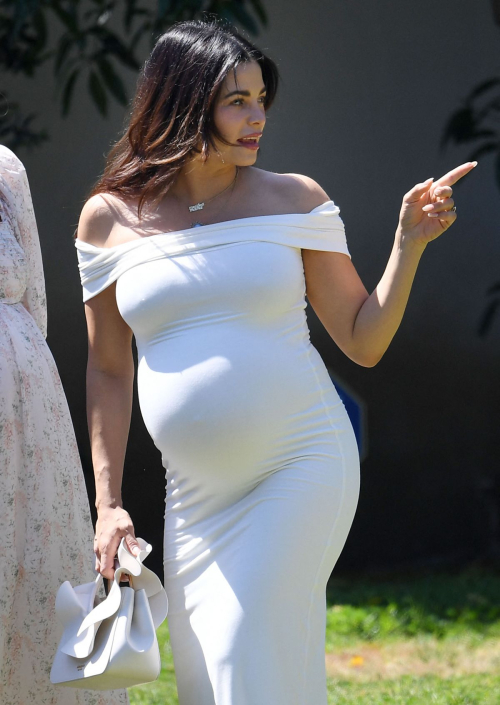 Pregnant Jenna Dewan Arrives at Baby Shower in Los Feliz 2