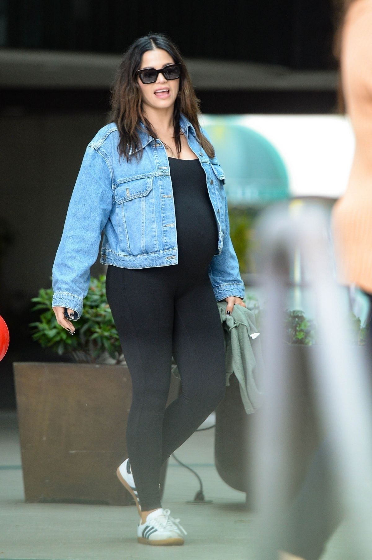 Pregnant Jenna Dewan Spotted at Yogurtland in Encino