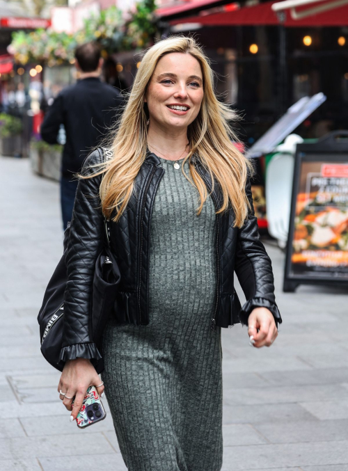 Pregnant Sian Welby Spotted at Global Radio Studios in London 1