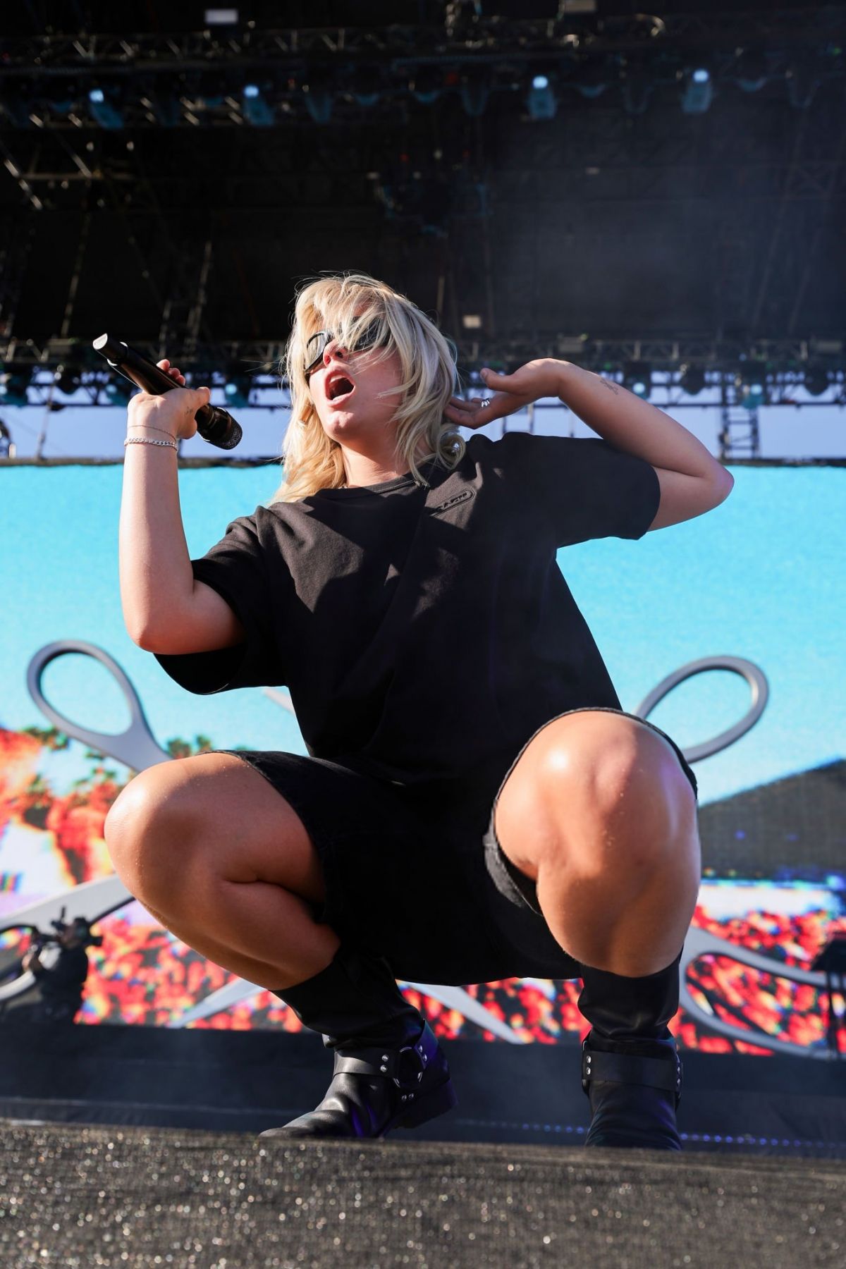 Renne Rapp Takes the Stage at Coachella Festival