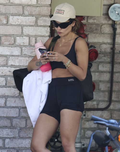 Rita Ora Heading to Yoga Class in Sydney 1