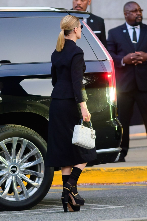 Rosamund Pike Attends Dior Fashion Show in New York 6