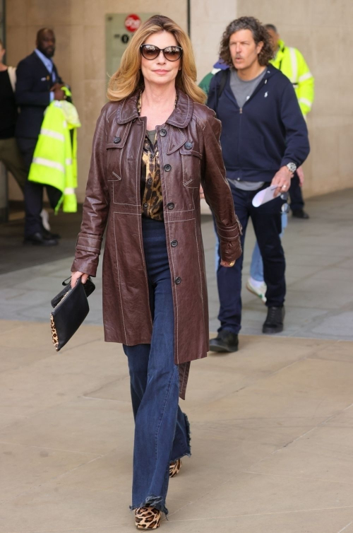 Shania Twain Leaves BBC Studios 4