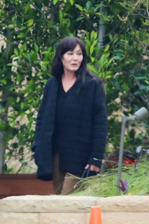 Shannen Doherty Leaves Soho House in Malibu 1