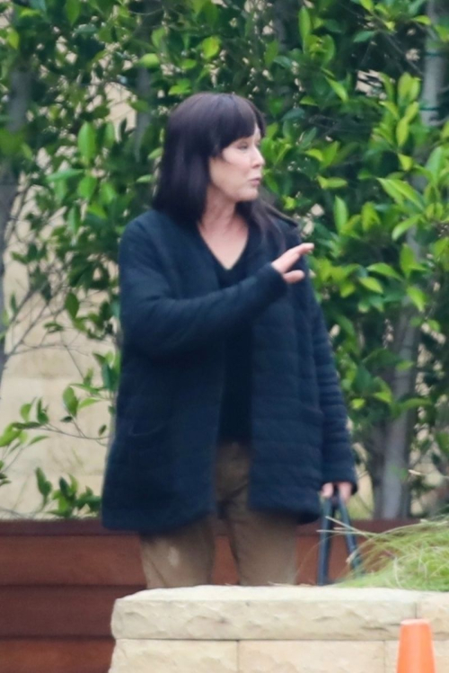 Shannen Doherty Leaves Soho House in Malibu 5