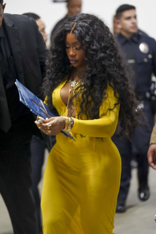 SZA Departs from iHeartRadio Music Awards in Hollywood 2