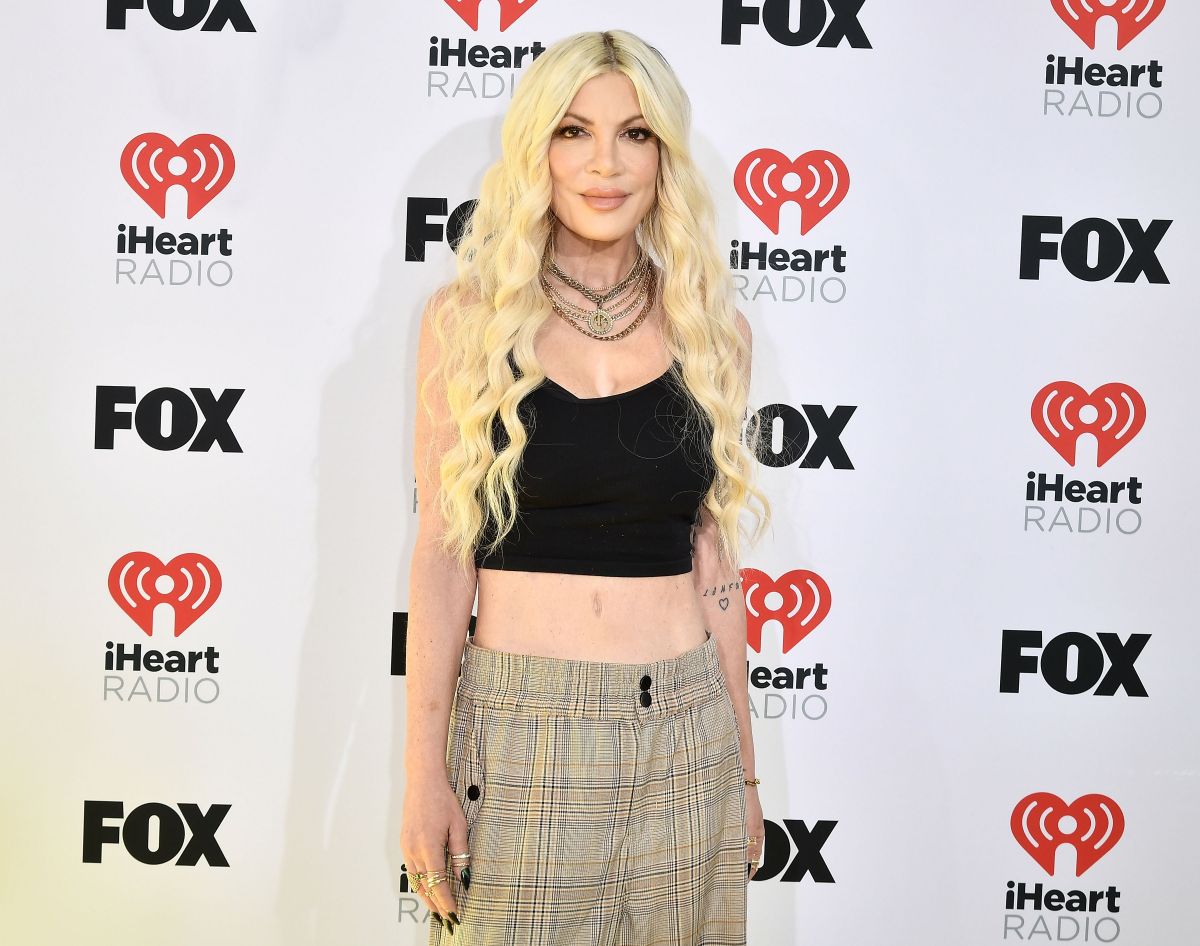 Tori Spelling at iHeartRadio Music Awards in Hollywood