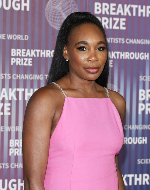 Venus Williams Graces Breakthrough Prize Ceremony in Los Angeles 6