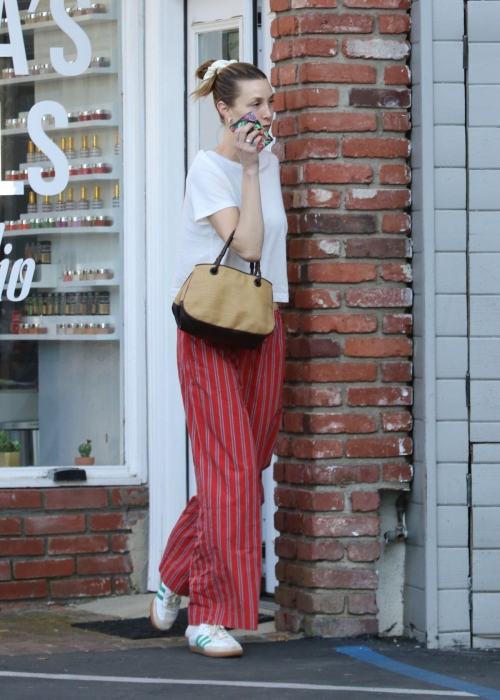 Whitney Port Leaves AskCares Skincare Clinic in Studio City 3