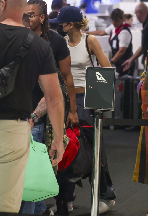 Zendaya Arrives at Sydney Airport 3