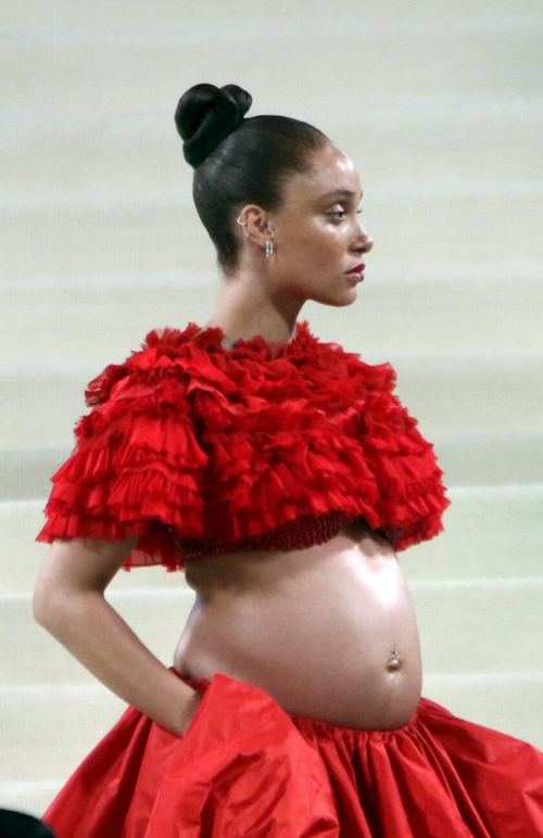 Adwoa Aboah Pregnant at Met Gala Celebrating Sleeping Beauties in New York 4