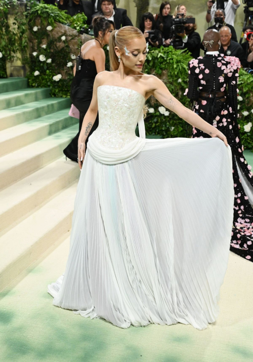 Ariana Grande at Met Gala Celebrating Sleeping Beauties in New York 5