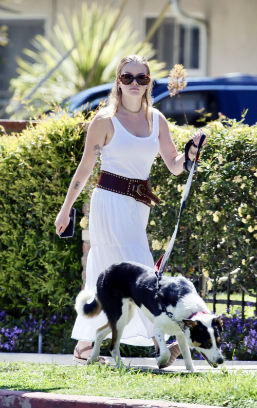 Ava Phillippe Walking Her Dog in Los Angeles 1