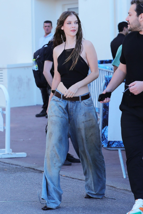 Barbara Palvin Arrives at Hotel Martinez in Cannes 3