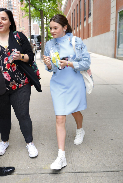 Cailey Fleming Leaving Drew Barrymore Show in New York