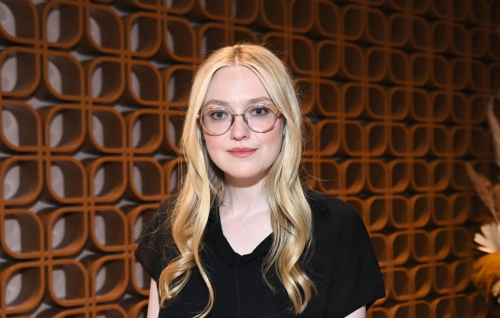 Dakota Fanning at Sag-aftra Foundation Conversations Presents Ripley in Los Angeles 1