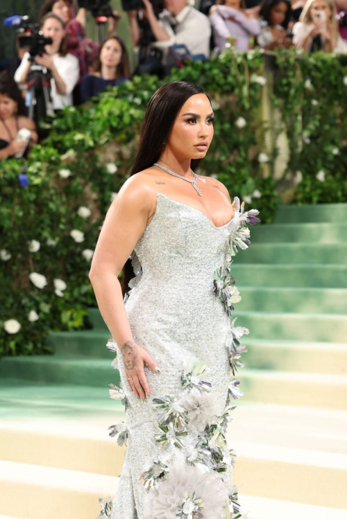 Demi Lovato at Met Gala Celebrating Sleeping Beauties in New York 4