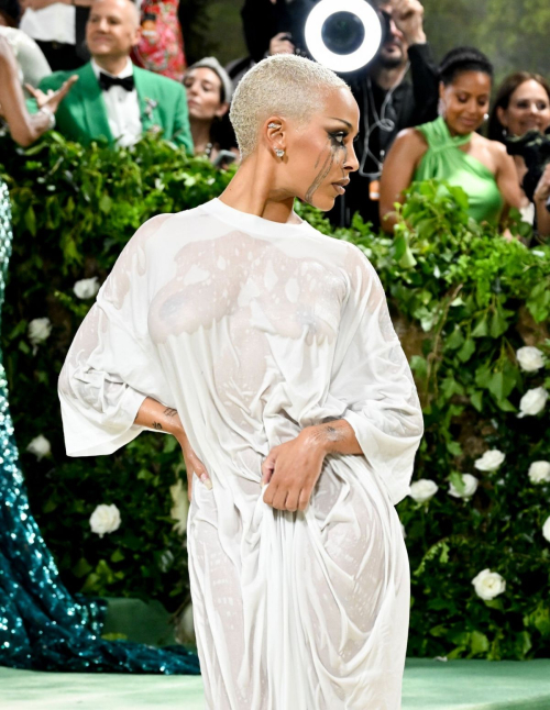 Doja Cat at Met Gala Sleeping Beauties Celebration in New York 2