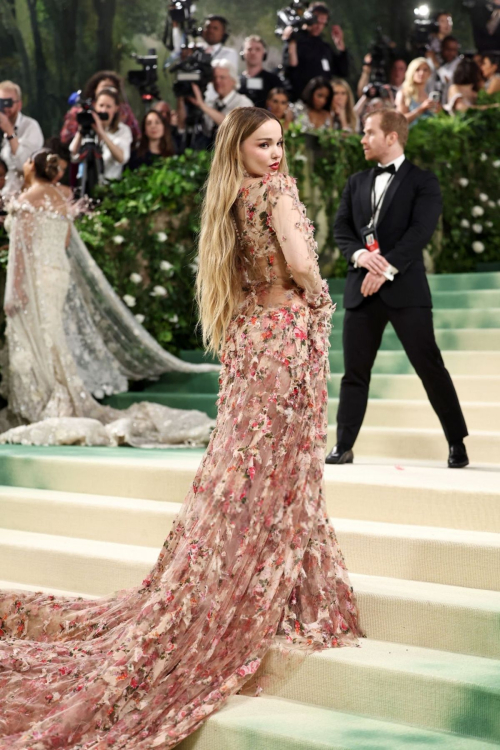 Dove Cameron at Met Gala Celebrating Sleeping Beauties in New York 4