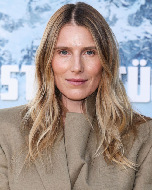 Dree Hemingway at Montblanc Event Celebrating 100 Years of Meiserstuck Pen in Los Angeles 2