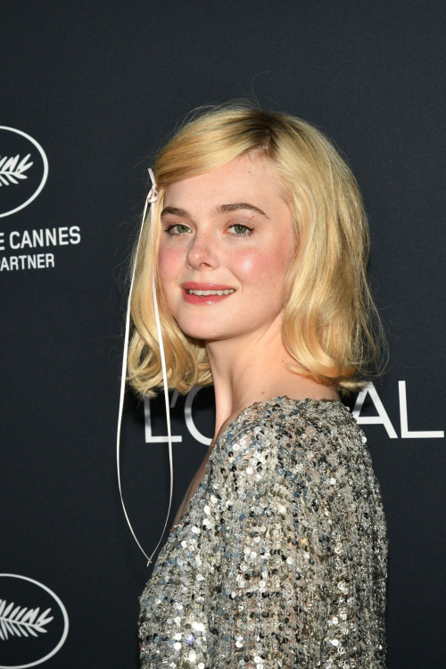 Elle Fanning at L