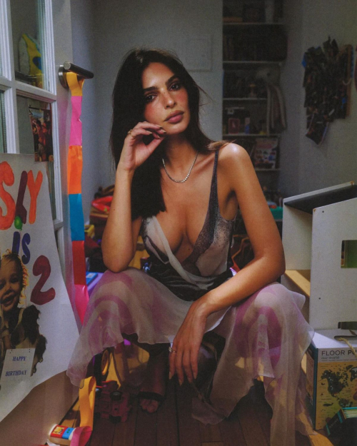 Emily Ratajkowski at a Photoshoot, May 2024