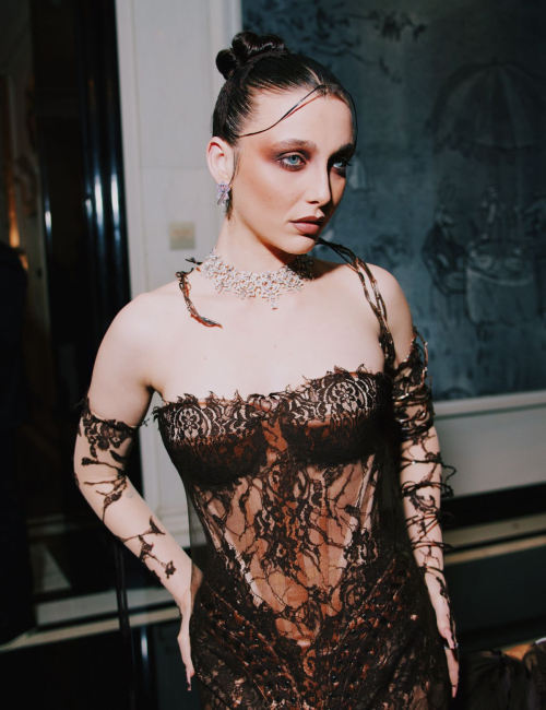 Emma Chamberlain Poses at Carlyle Hotel Before Met Gala in New York 4