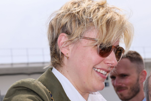 Greta Gerwig Arrives at Nice Airport 77th Cannes Film Festival 5