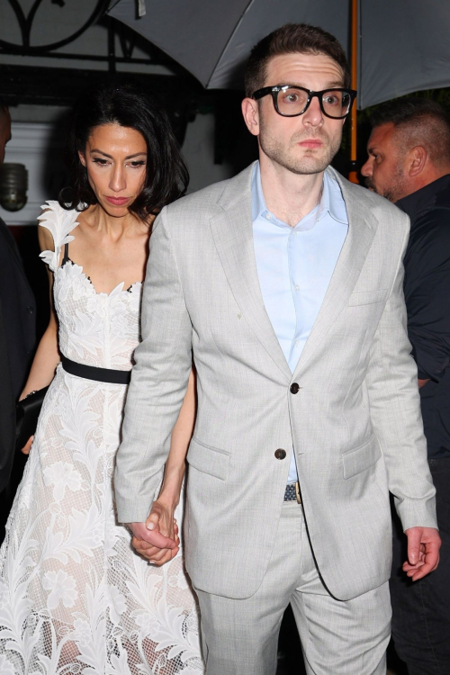 Huma Abedin at Anna Wintour’s Pre-Met Dinner in New York 3