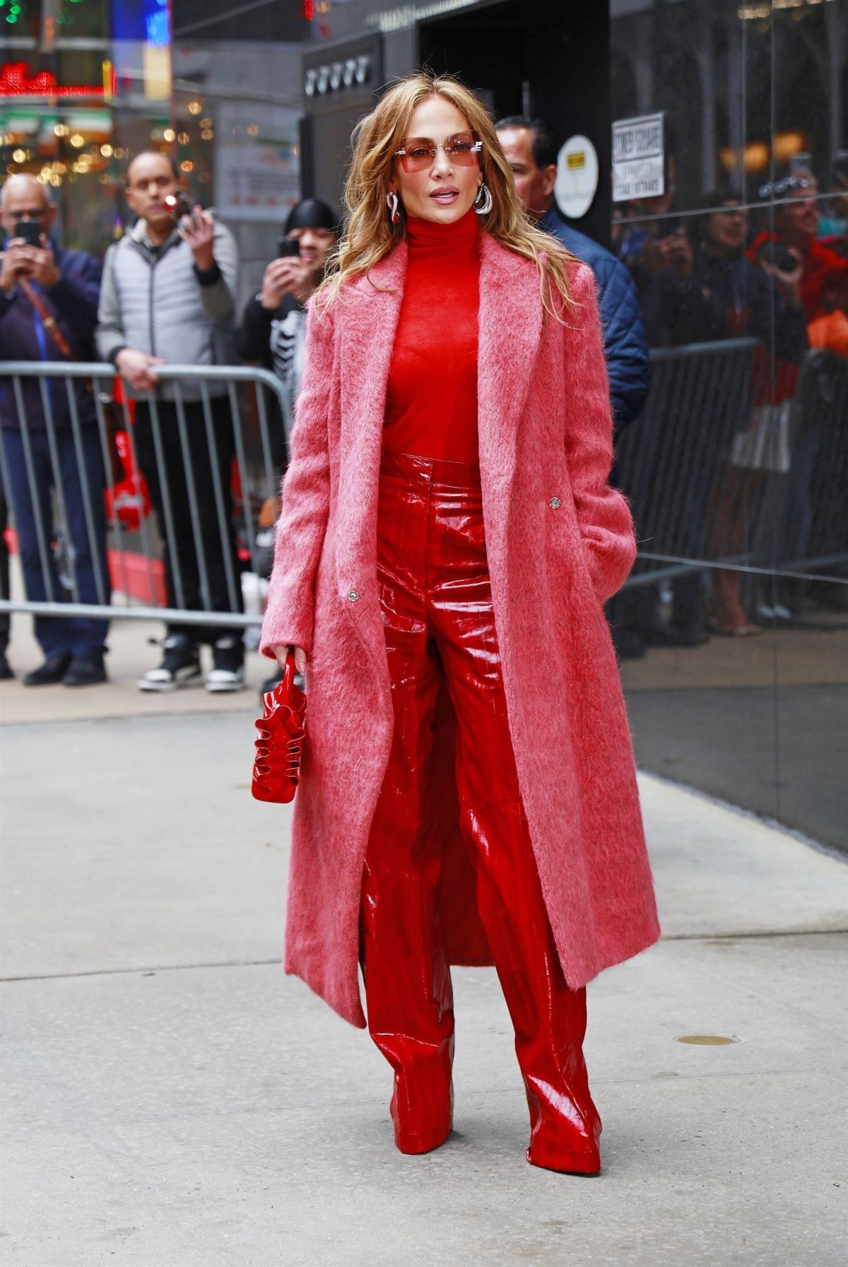 Jennifer Lopez Arrives at Good Morning America