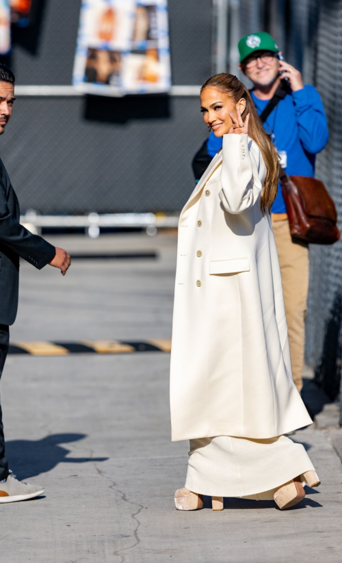 Jennifer Lopez Arrives at Jimmy Kimmel Live in Hollywood 3