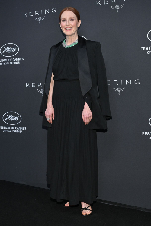 Julianne Moore at Kerning Women in Motion Awards in Cannes 2