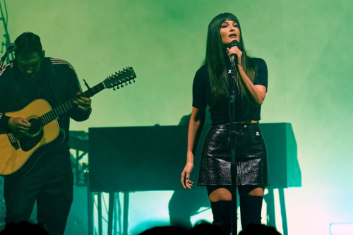 Kacey Musgraves Performs Manchester Apollo Theatre Manchester 5