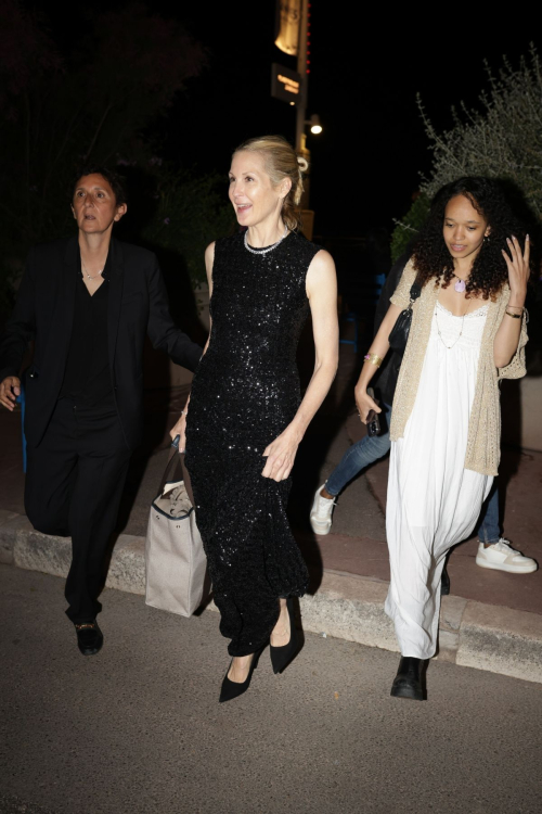 Kelly Rutherford Arrives at an After-party at 77th Cannes Film Festival 4