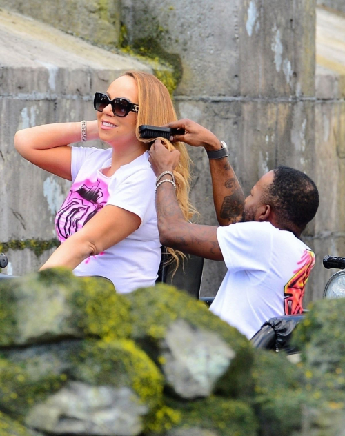 Mariah Carey at Universal Studios Islands of Adventure in Orlando 2