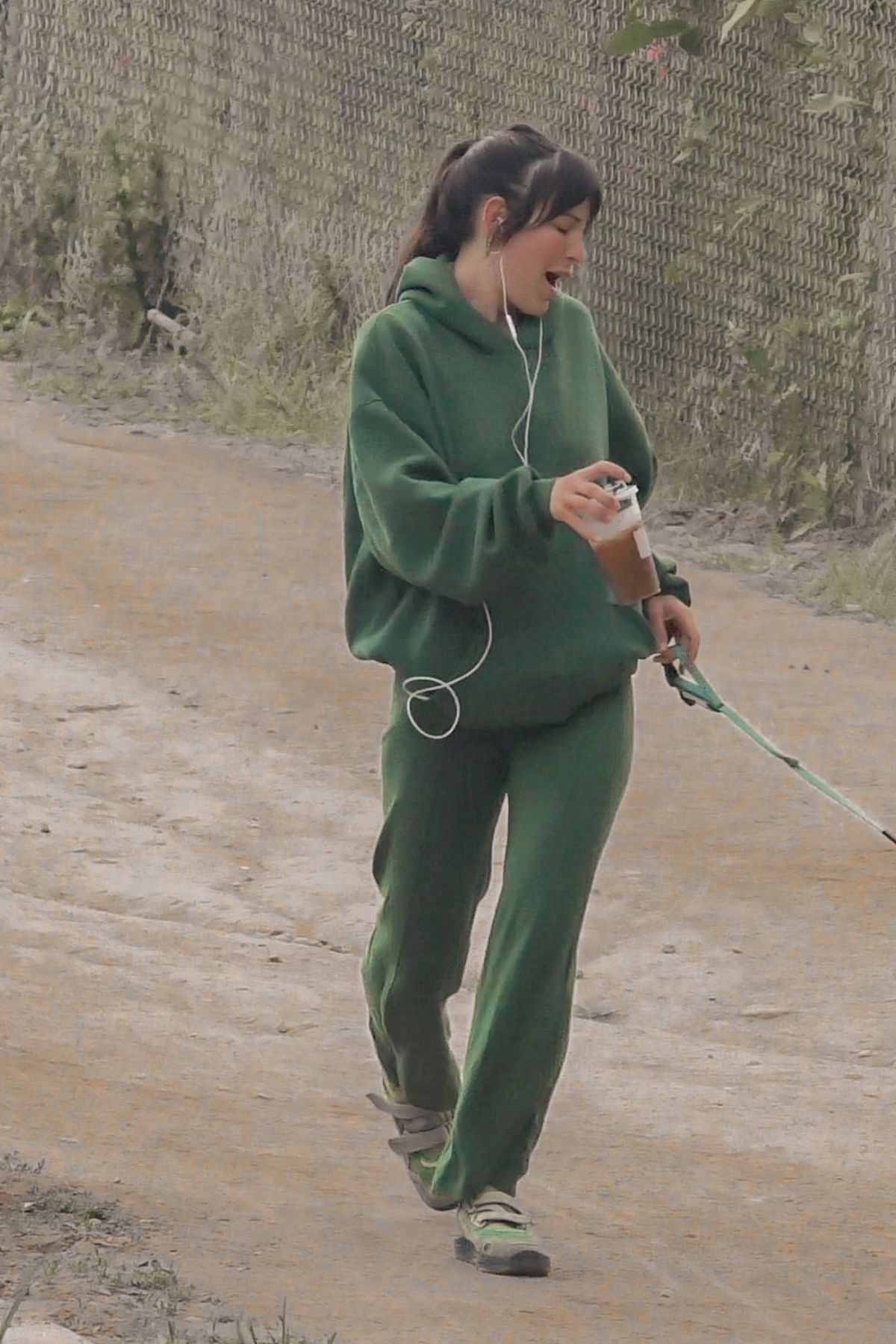 Scout Willis Out with Her Dog at Silver Lake Reservoir